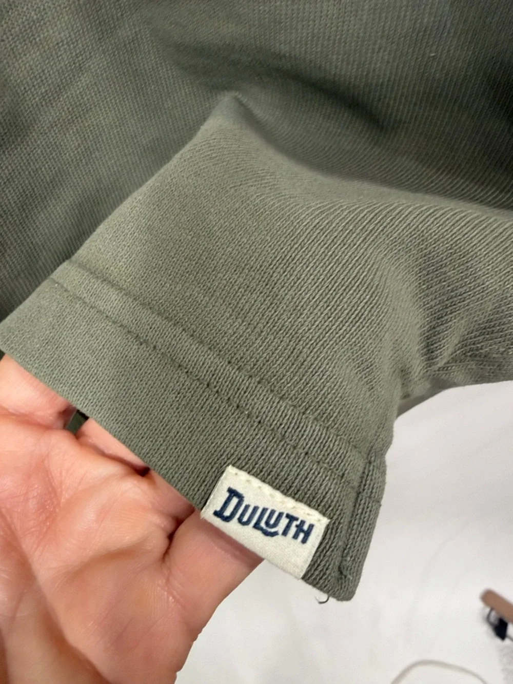 Duluth Trading Company Men’s Rugby knit 1/2 zip pull over size medium. NWT.Green